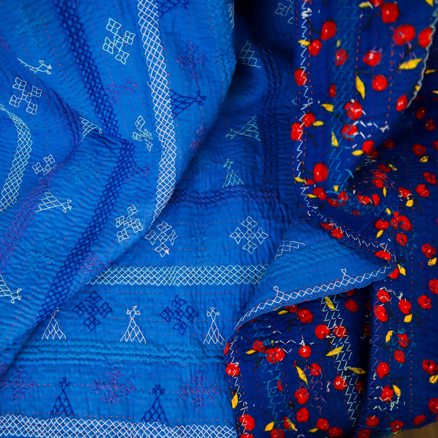 Deep Blue Yogi Twin