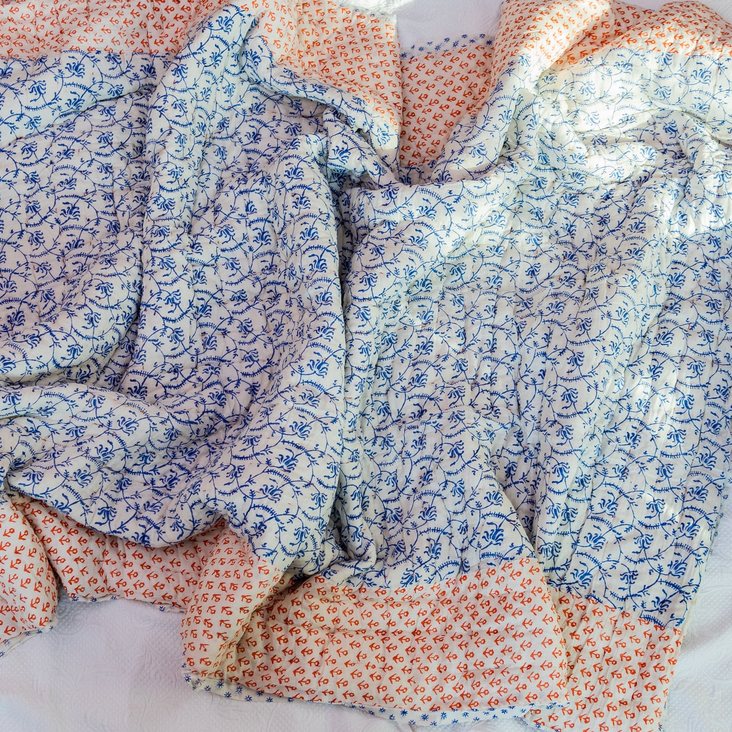 White, Red & Blue Block Print Twin Dulaai