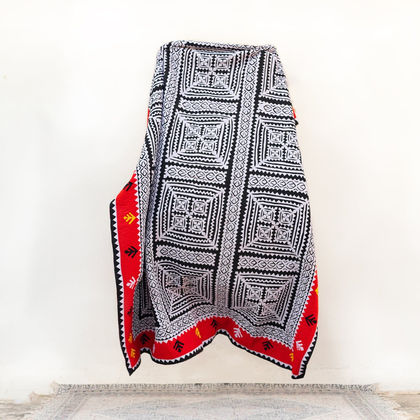 Black & White and border Red and Yellow | King Size Rilli