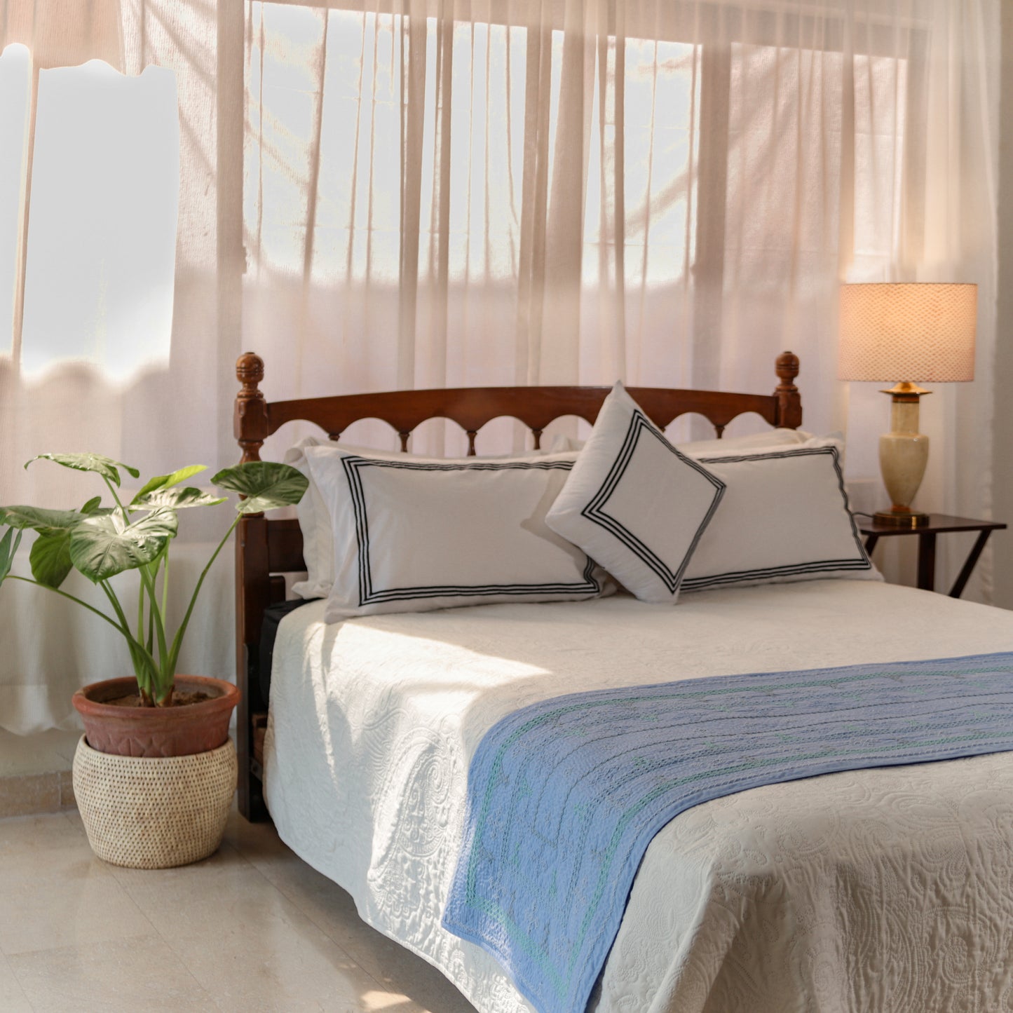 Bed Runner Sky Blue