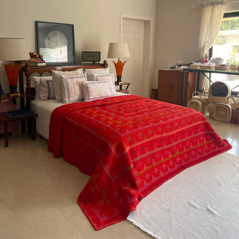 Red Yogi Rilli King Size – Handmade Embroidered Cotton Quilt
