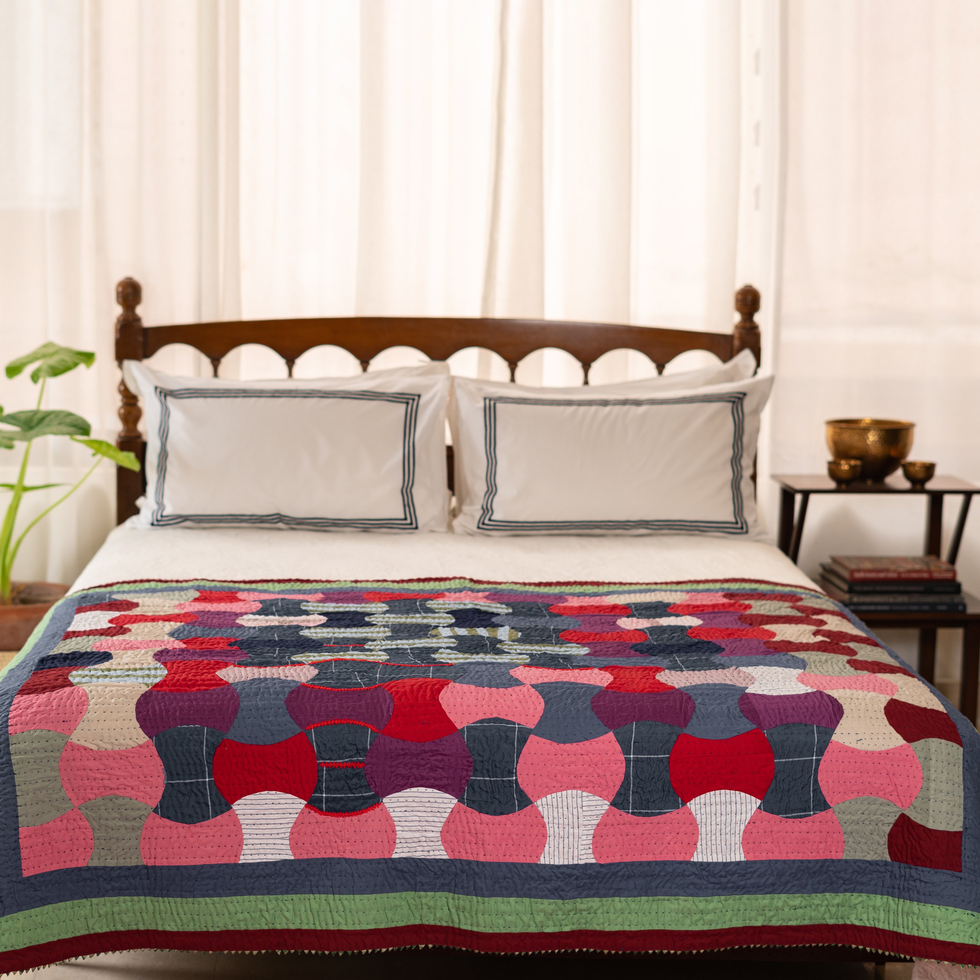 Harlequin Waves – Handmade Rilli Quilt – Love Handmade