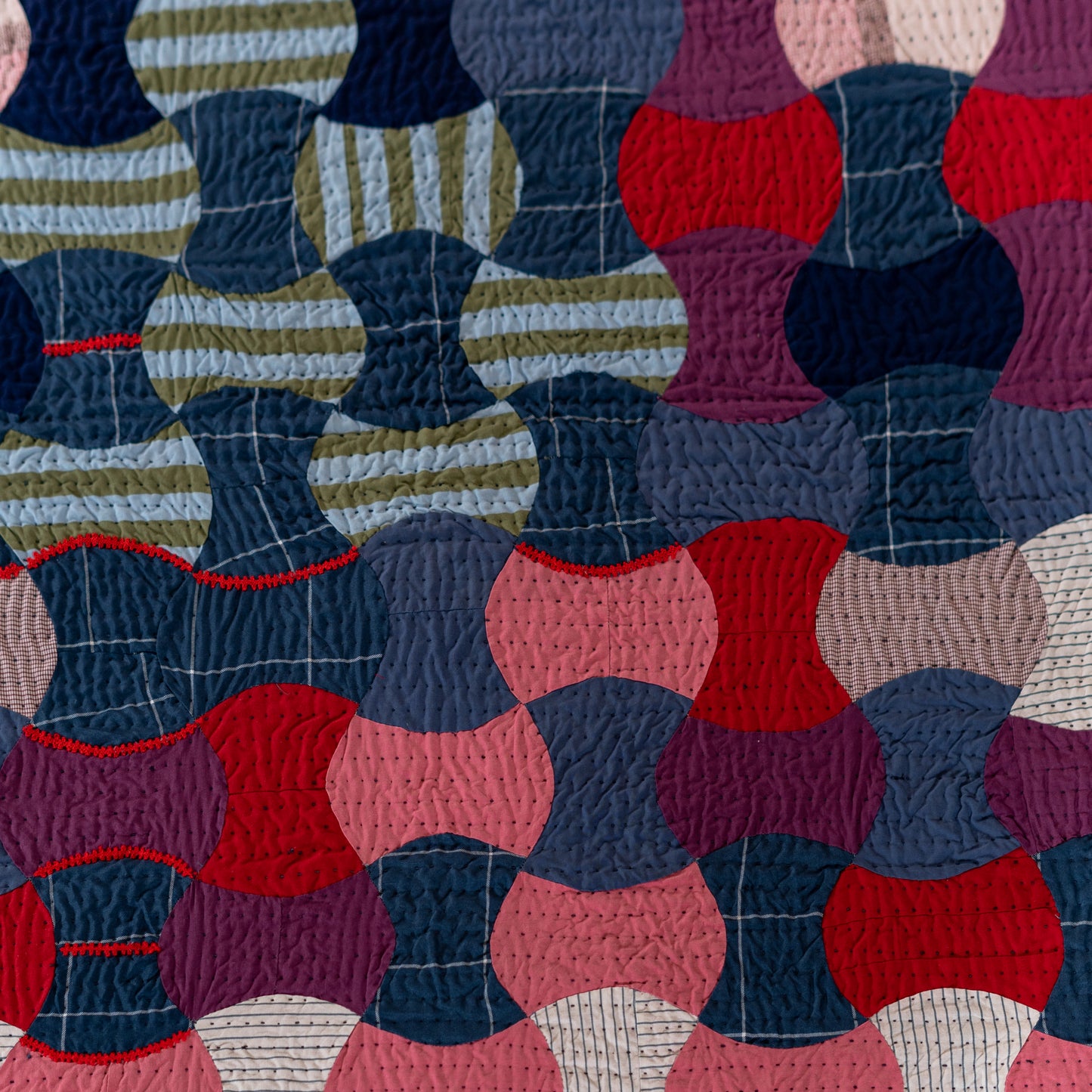 Harlequin Waves Multicolor Patchwork Rilli Quilt | Handmade, Cotton.