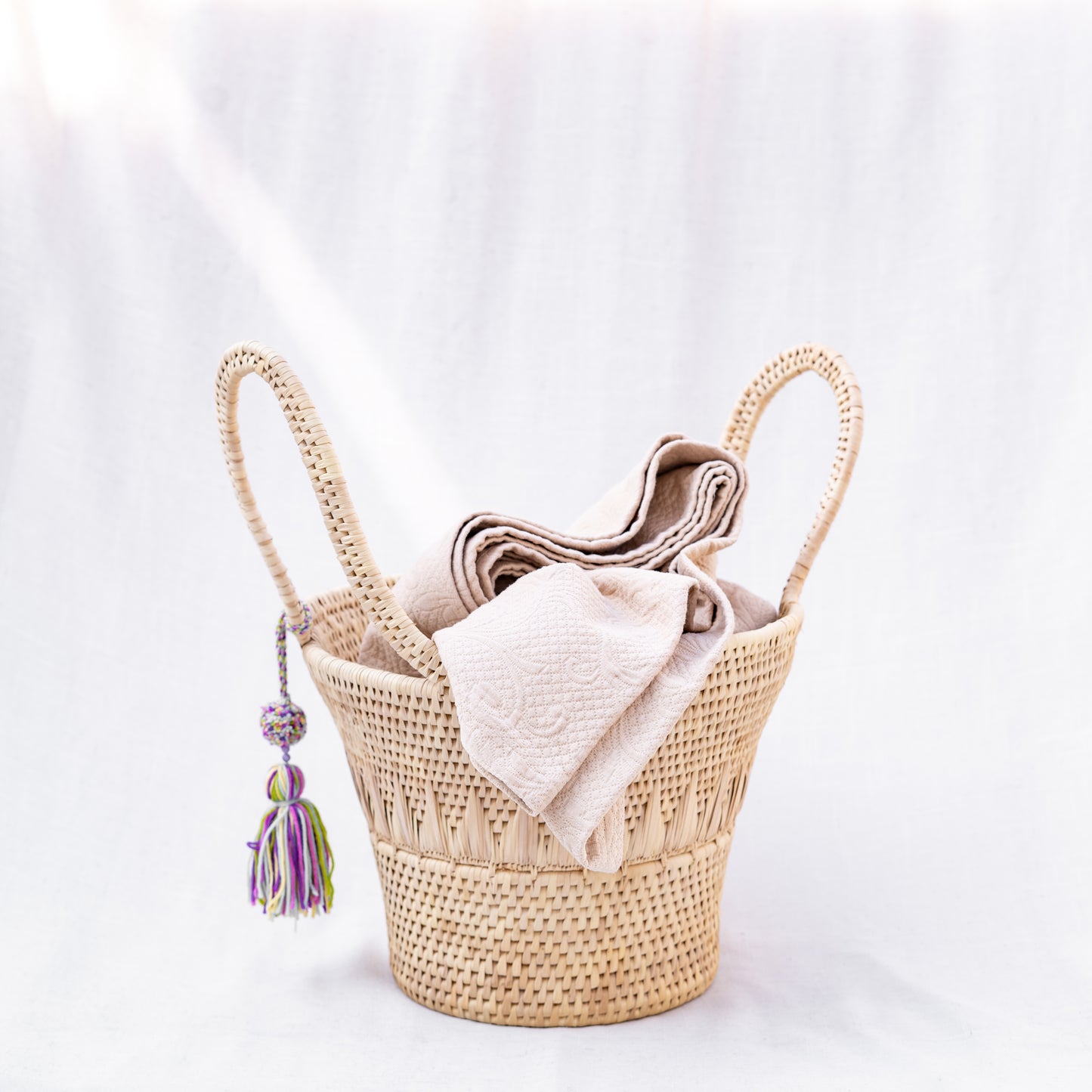 Handwoven Date Palm Basket With Handles– Sustainable Craft from Sindh, Pakistan