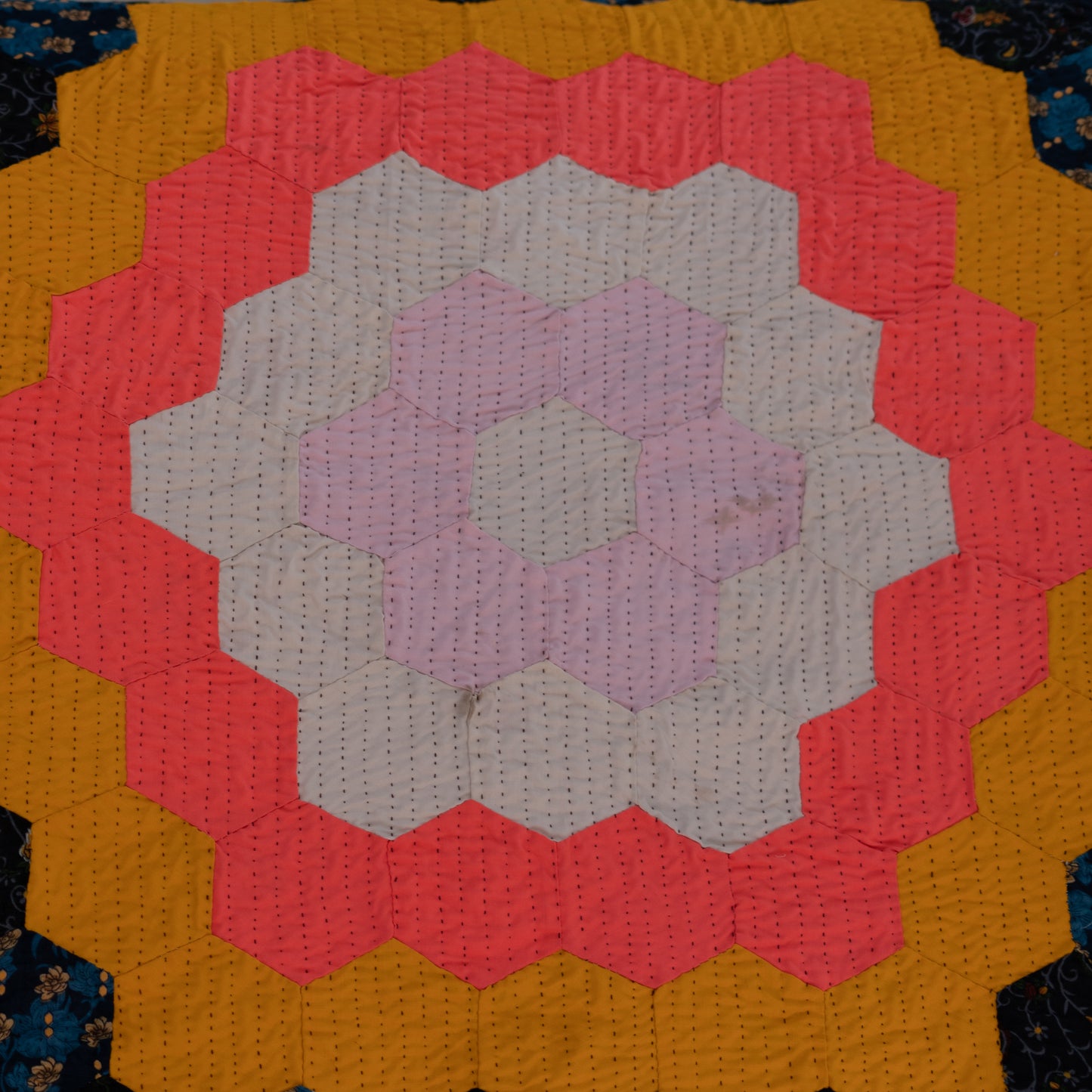 Sunburst Honeycomb Patchwork Ralli Quilt Handmade • Pure Cotton • Heritage Craft from Sindh