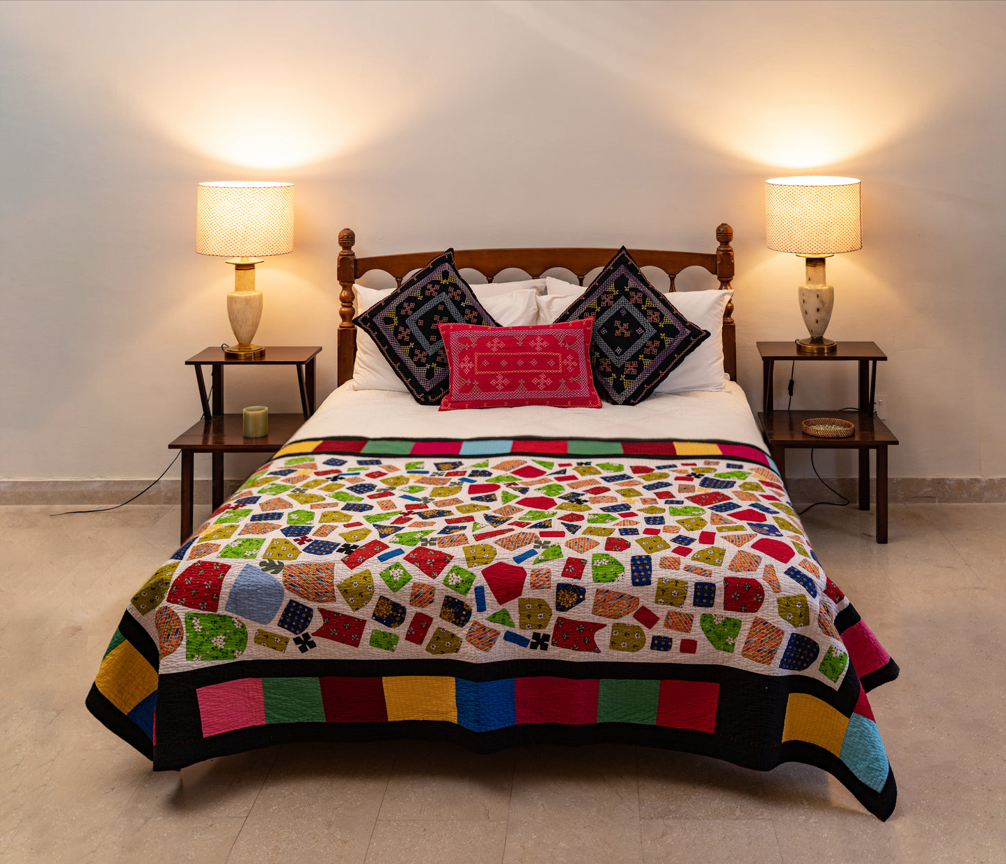Scattered Mosaic Reversible Handmade Patchwork & Appliqué Ralli Quilt