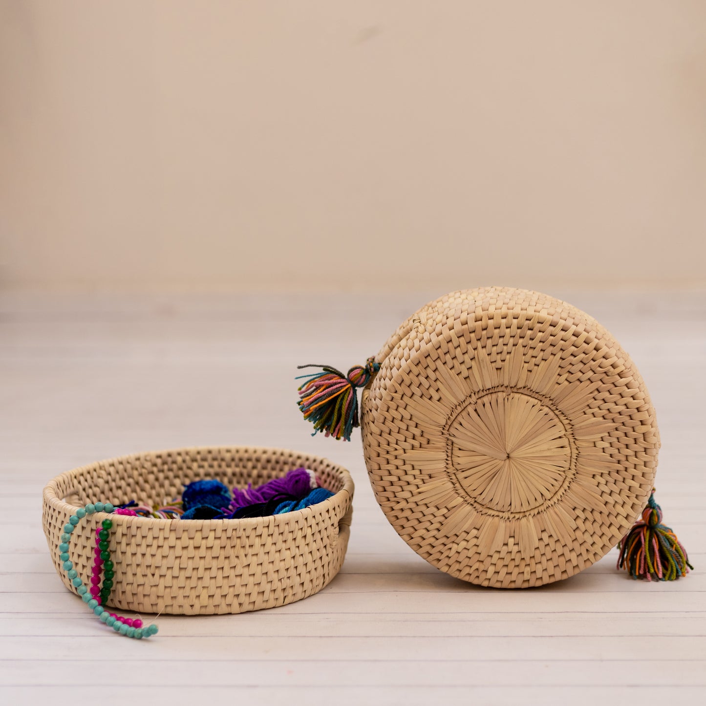 Round Basket – Sun Motif Weave