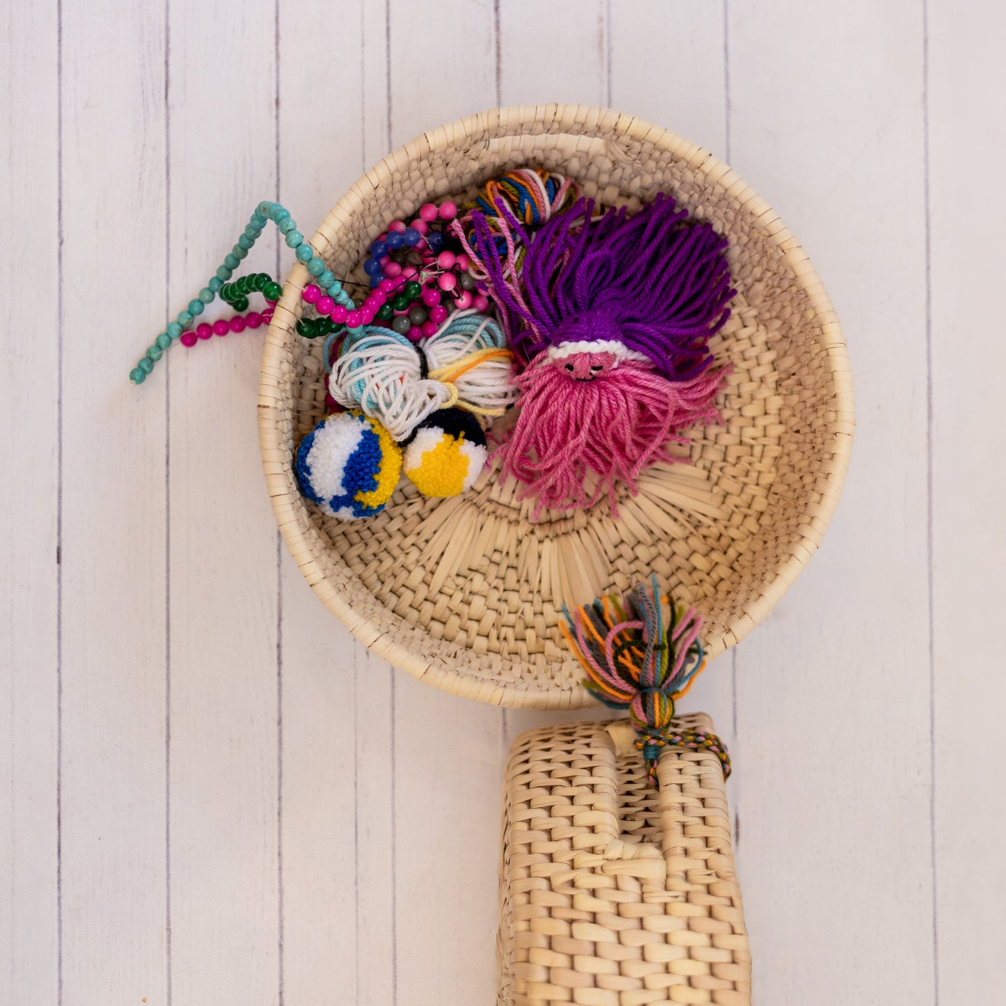 Round Basket – Sun Motif Weave