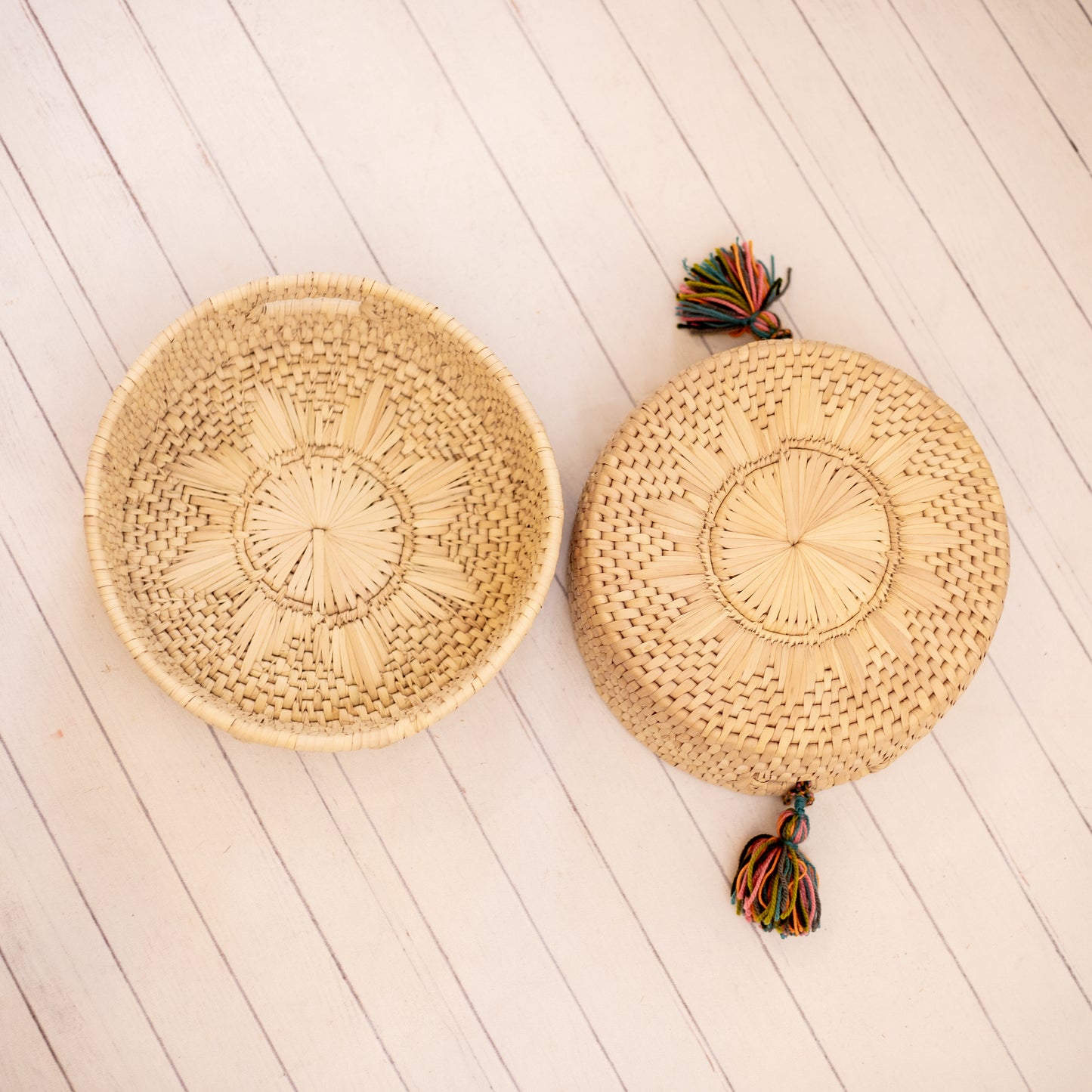 Round Basket – Sun Motif Weave