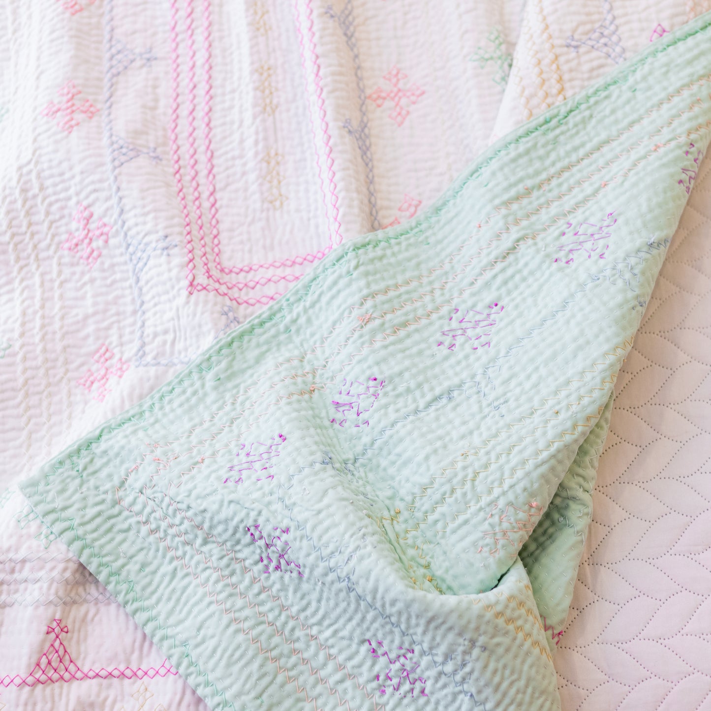 Cream & Pastel Mint J Rilli Twin