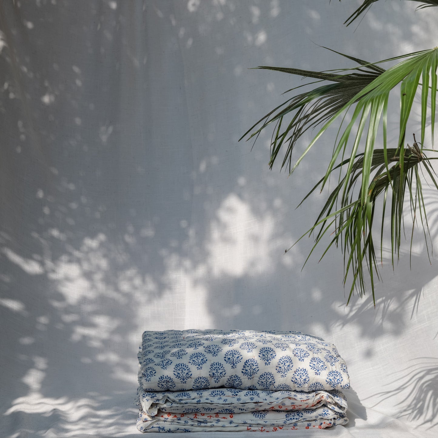 White, Red & Blue Block Print Twin Dulaai