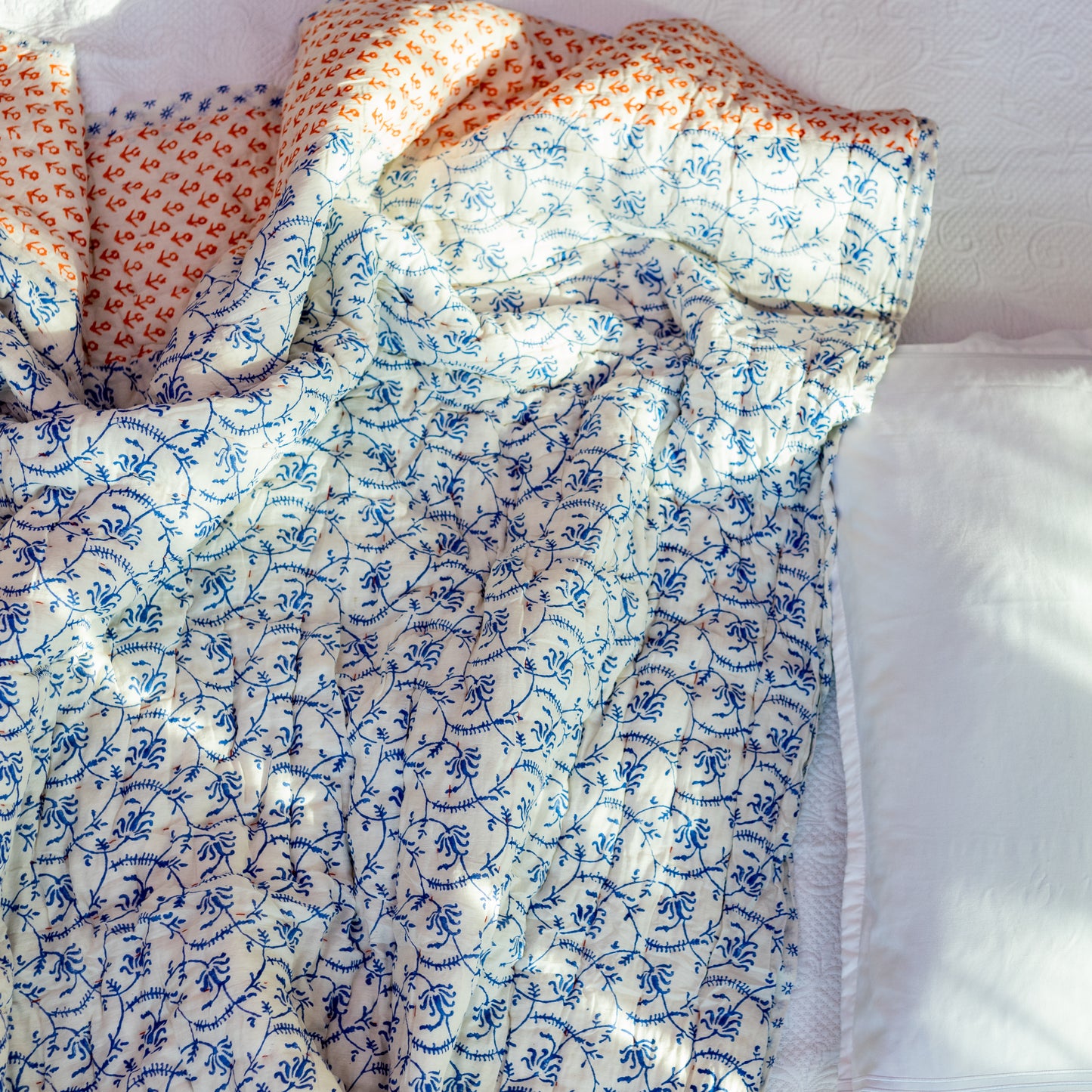 White, Red & Blue Block Print Twin Dulaai