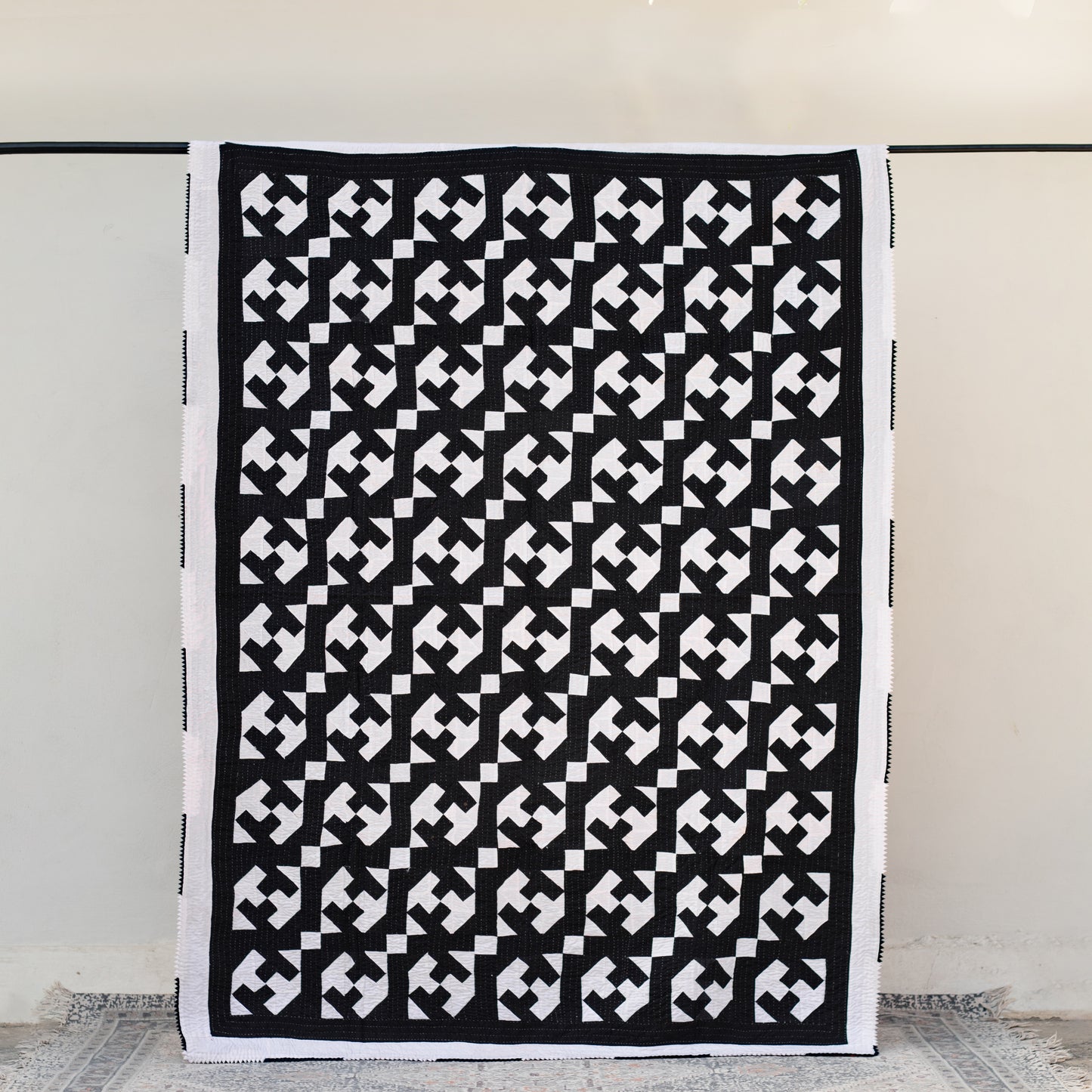 Black & White Patchwork rilli | Twin Size