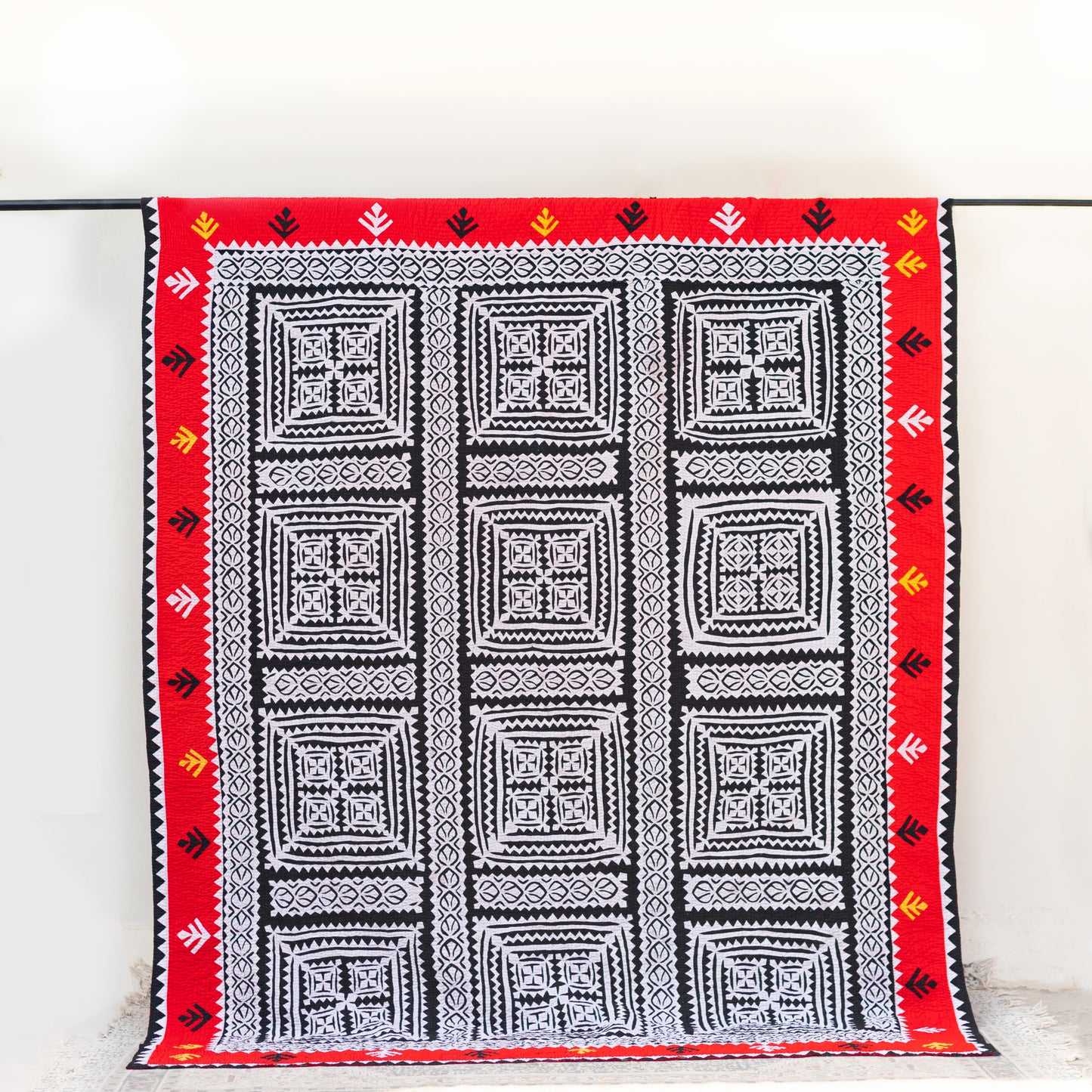 Black & White and border Red and Yellow | King Size Rilli