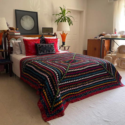 Dragon Teeth Handmade Appliqué Sindhi Ralli Quilt